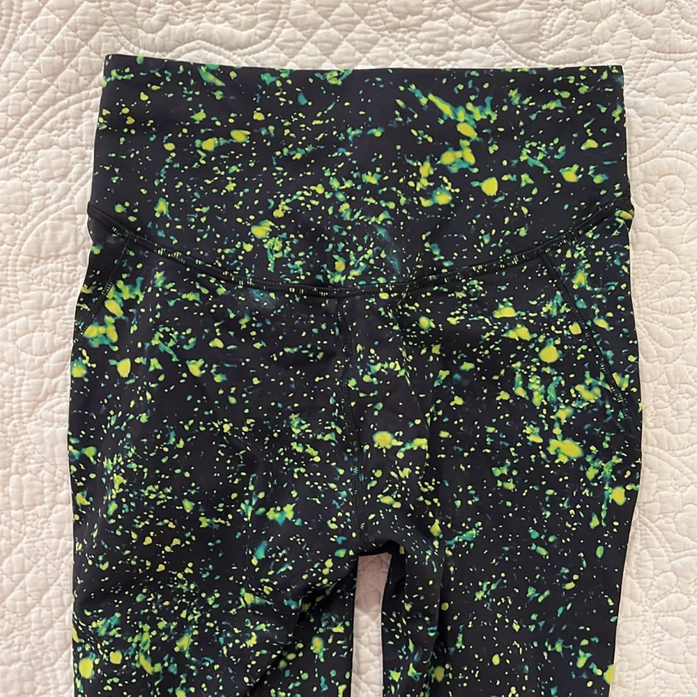 Lululemon Base Pace High-Rise Running Tight 25" Size 4 - Picture 4 of 12